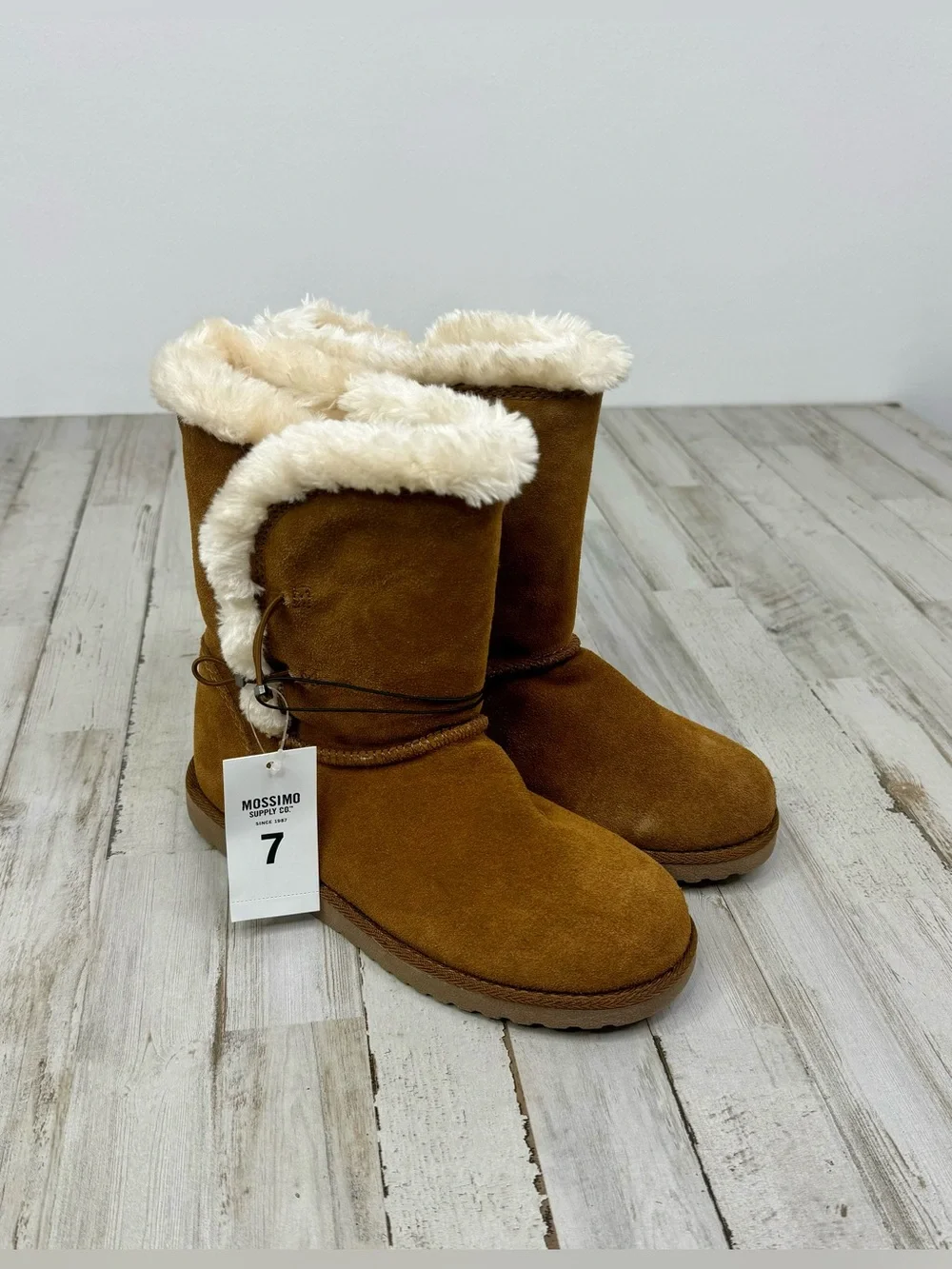 Mossimo Supply Co Brown Chestnut Suede Mid Calf Boots Cream Fur Women's 7 - Picture 1 of 6